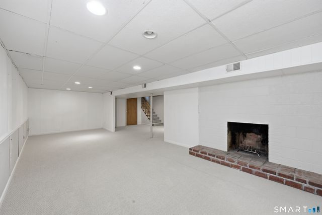 111 Mountain Road, West Hartford, CT 06107