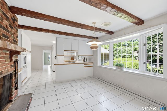 111 Mountain Road, West Hartford, CT 06107