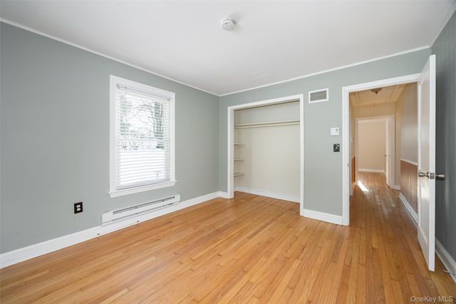 13 Robert Road, Poughkeepsie, NY 12603