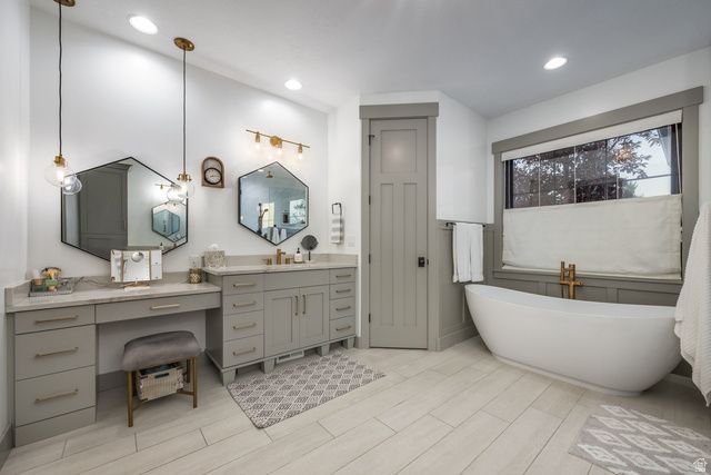 9972 S 3265 W, South Jordan, UT 84095