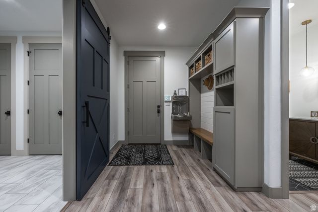 9972 S 3265 W, South Jordan, UT 84095