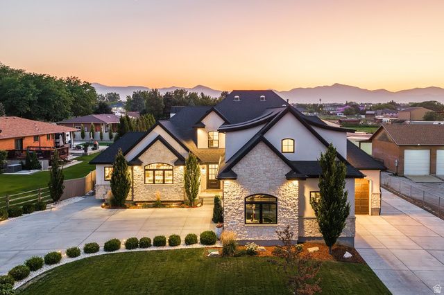 9972 S 3265 W, South Jordan, UT 84095