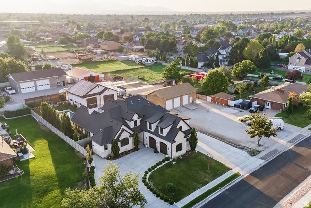 9972 S 3265 W, South Jordan, UT 84095