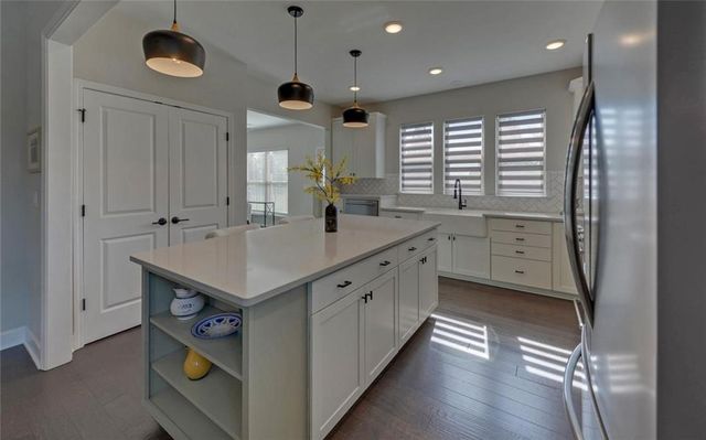 5690 Maple Bluff Way, Hoschton, GA 30548