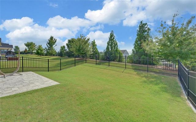 5690 Maple Bluff Way, Hoschton, GA 30548