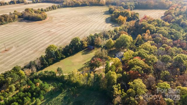 3487 Old Hickory Road, Lancaster, SC 29720