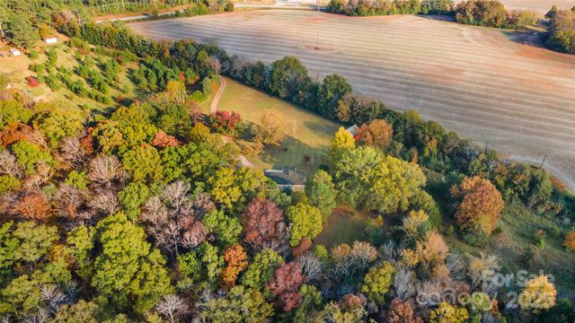 3487 Old Hickory Road, Lancaster, SC 29720