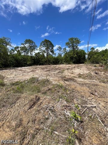 303 E 13th ST, Lehigh Acres, FL 33972