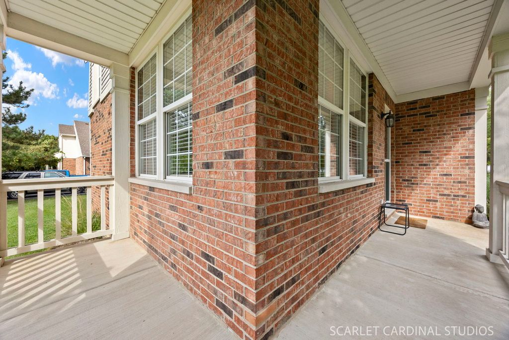 641 W Moreland Avenue, Addison, IL 60101 — photo 2