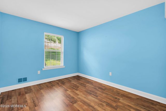 1102 Wellington Place, Matawan, NJ 07747