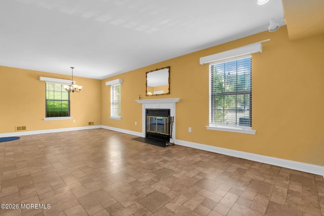 1102 Wellington Place, Matawan, NJ 07747