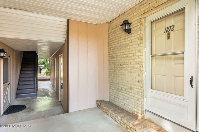 1102 Wellington Place, Matawan, NJ 07747