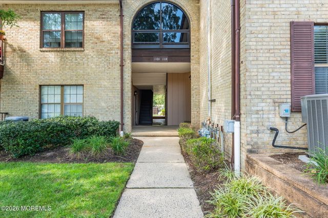 1102 Wellington Place, Matawan, NJ 07747