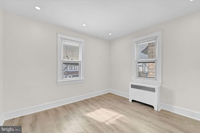 830 N 32ND ST, Camden, NJ 08105