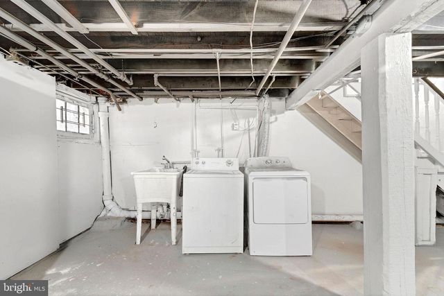 830 N 32ND ST, Camden, NJ 08105