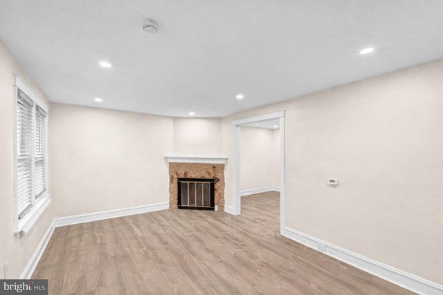 830 N 32ND ST, Camden, NJ 08105