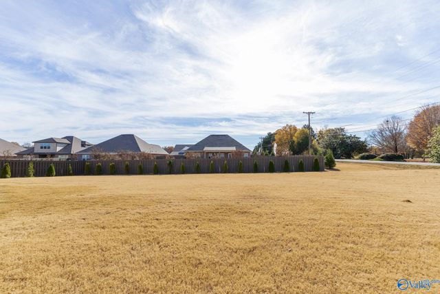 3003 Henry Road, Decatur, AL 35601