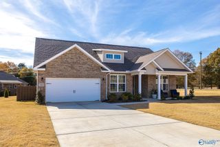 3003 Henry Road, Decatur, AL 35601