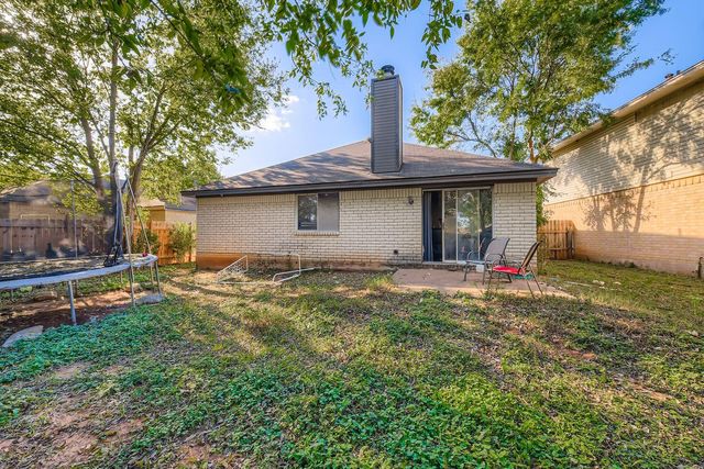 4705 Fallenash DR, Austin, TX 78725