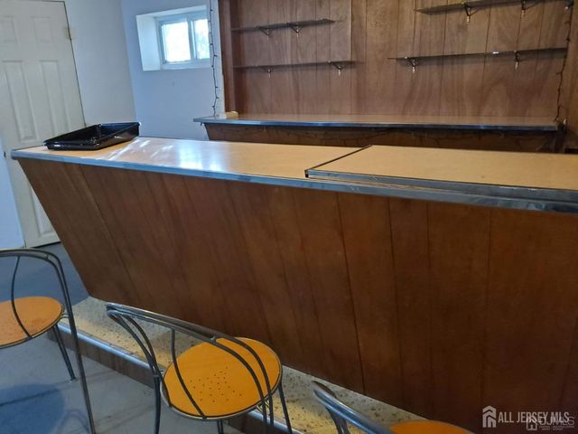 250 Thomas Street, Woodbridge Proper, NJ 07095