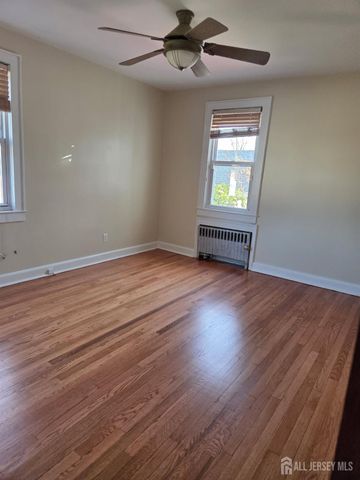 250 Thomas Street, Woodbridge Proper, NJ 07095