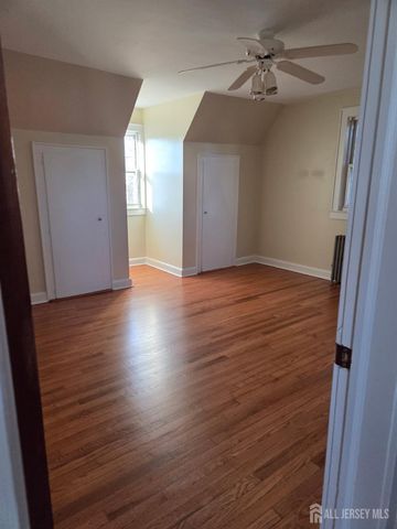 250 Thomas Street, Woodbridge Proper, NJ 07095