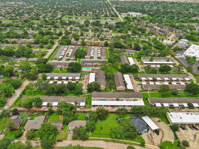 3936 Laura Leigh Drive, Friendswood, TX 77546
