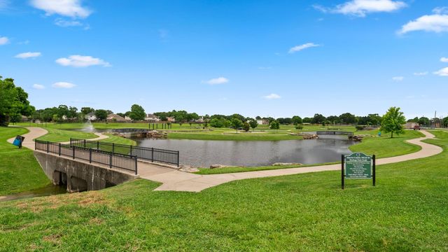 3936 Laura Leigh Drive, Friendswood, TX 77546