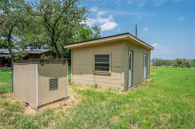 119 Lasso LOOP, Burnet, TX 78611