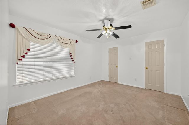 2103 Five Iron Drive, Houston, TX 77089