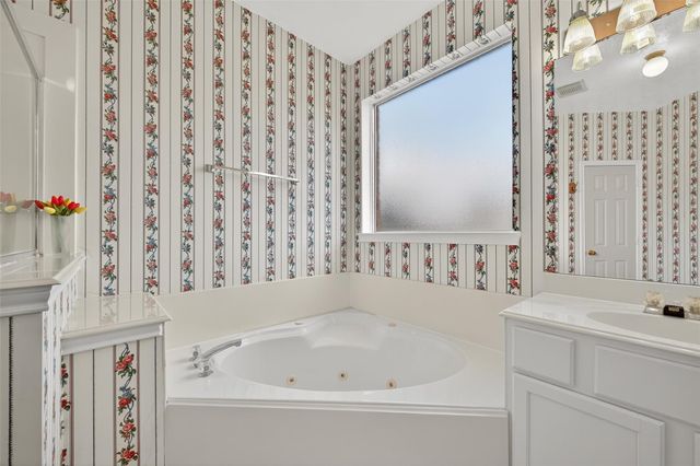 2103 Five Iron Drive, Houston, TX 77089