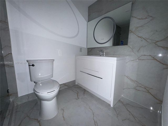 15385 S Dixie Hwy 13, Palmetto Bay, FL 33157