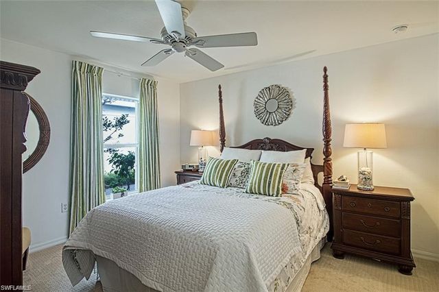 10072 Oakhurst WAY, Fort Myers, FL 33913