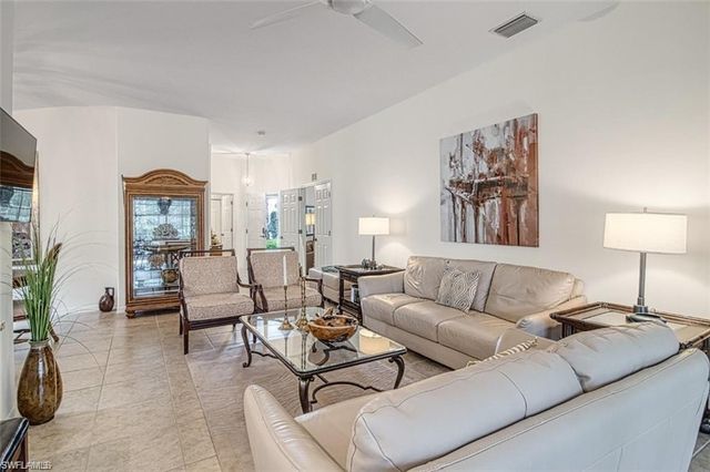 10072 Oakhurst WAY, Fort Myers, FL 33913