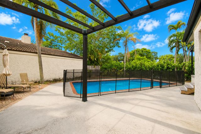6458 Pond Apple Road, Boca Raton, FL 33433