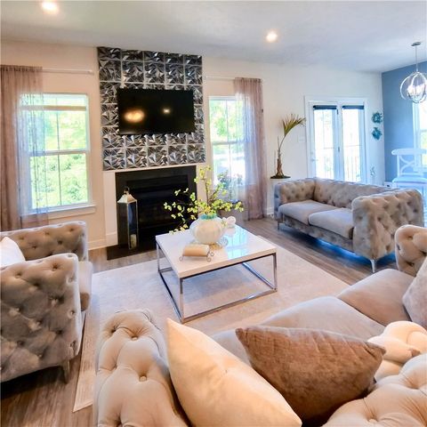 203 Foxtail Cir, Kennedy Twp, PA 15108