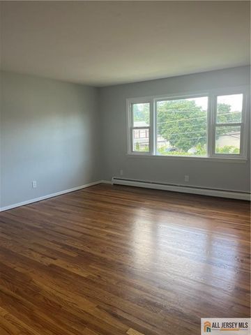110 Buckelew Avenue 2, Jamesburg, NJ 08831