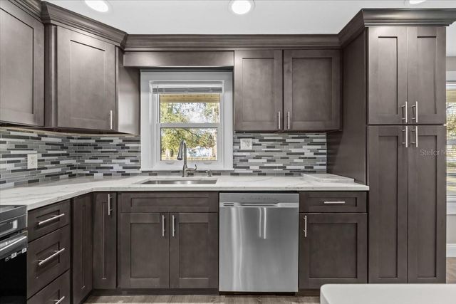 4805 COOPER ROAD, Plant City, FL 33565