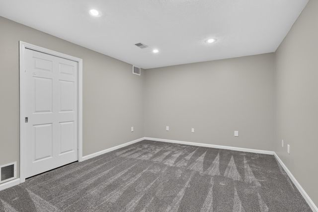 717 Maple Ridge Lane, Lexington, KY 40509