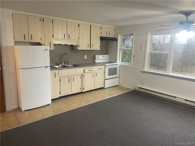 1232 State Route 17 1, Montgomery, NY 12549