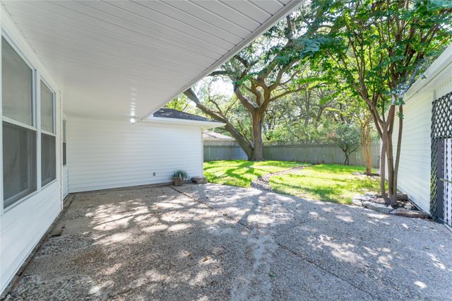 6119 S Braeswood Boulevard, Houston, TX 77096