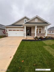 2168 Myla Way, Amherst, OH 44001