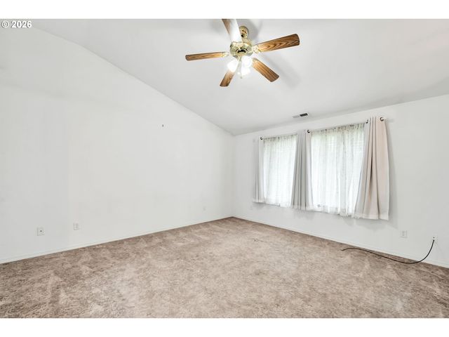 87652 TREK Dr, Veneta, OR 97487