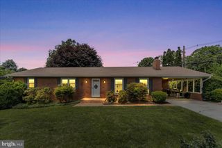 10928 HOLLY TER, Hagerstown, MD 21740