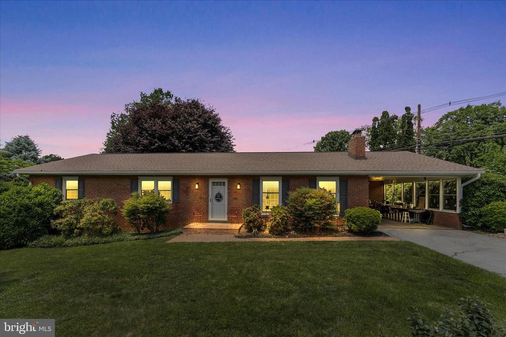 Image 1 of property listing at 10928 HOLLY TER, Hagerstown, MD 21740