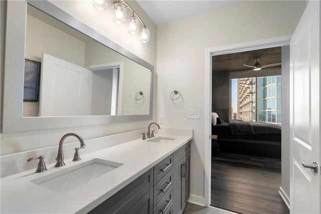 855 Peachtree NE Street 1702, Atlanta, GA 30308