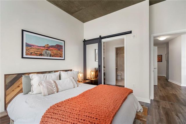 855 Peachtree NE Street 1702, Atlanta, GA 30308