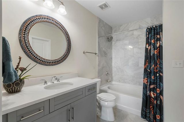 855 Peachtree NE Street 1702, Atlanta, GA 30308