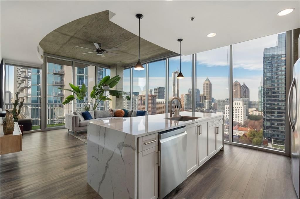 855 Peachtree NE Street 1702, Atlanta, GA 30308