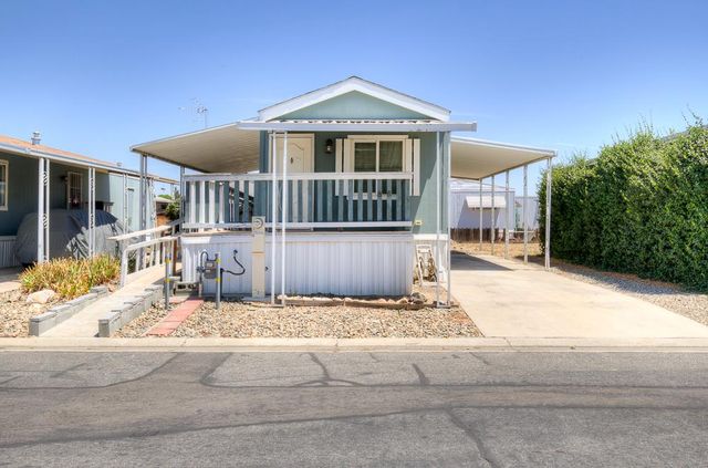 1218 E Cleveland Avenue # 86, Madera, CA 93638